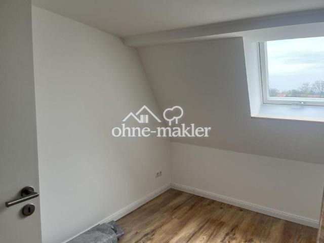 Dachgeschosswohnung Dietzgenstraße 93