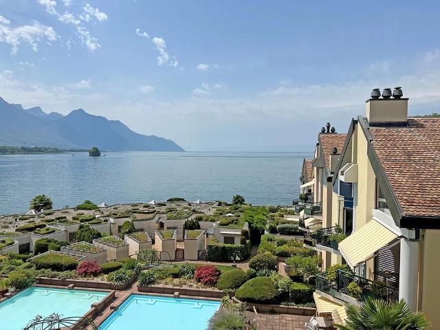 Dachgeschosswohnung direkt am See