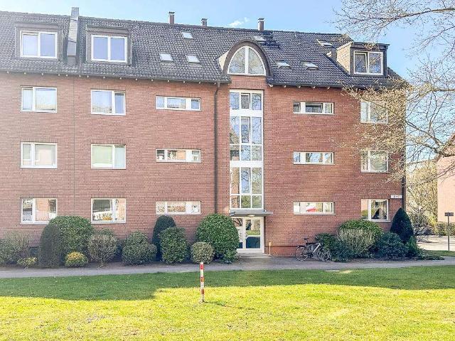 Dachgeschosswohnung in Reinbek