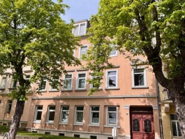Dachgeschosswohnung in Riesa: Schicke Dachgeschosswohnung mit großem Balkon