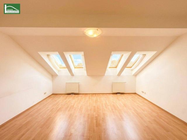 Dachgeschosswohnung in Toplage nahe U4 Meidling Hauptstraße, U6 und Theresienbad!