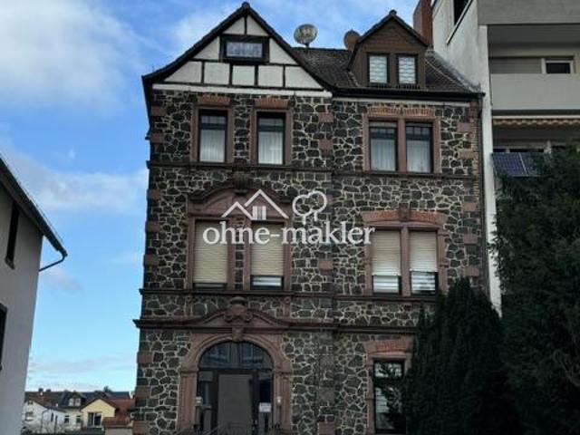 Dachgeschosswohnung 2 Zimmer, Küche, Bad in Hanau in Innenstadtnähe zu vermieten