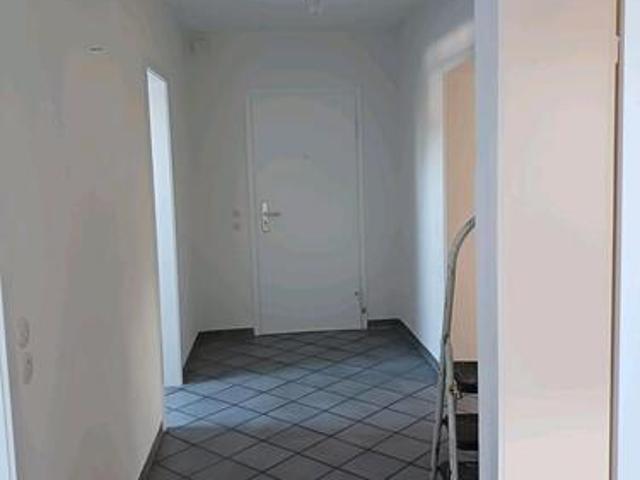 Dachgeschosswohnung 650,00 EUR Kaltmiete, ca.66,00 m²