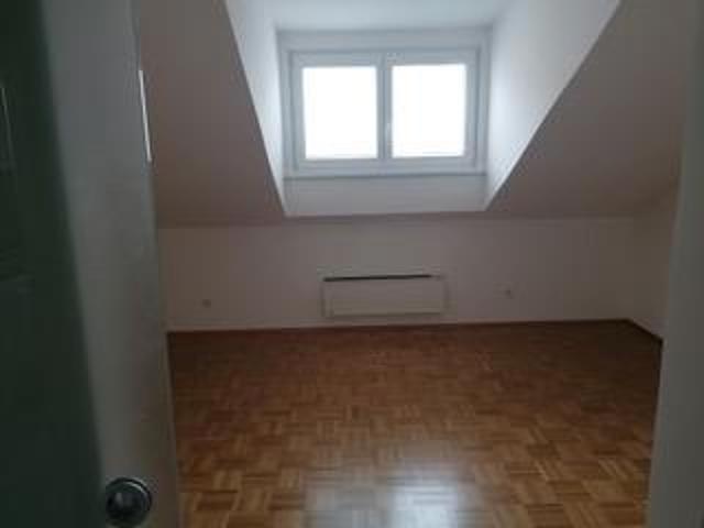 Dachgeschosswohnung