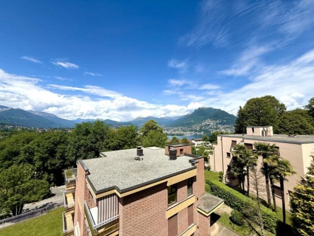 DACHGESCHOSS 5 ZIMMER MIT SEEBLICK