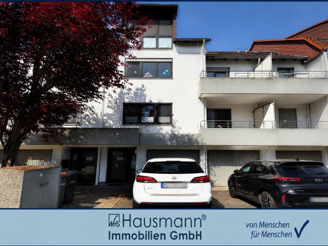 Dachgeschoß am Weinberg in Mainz Laubenheim: Hausmann Makler