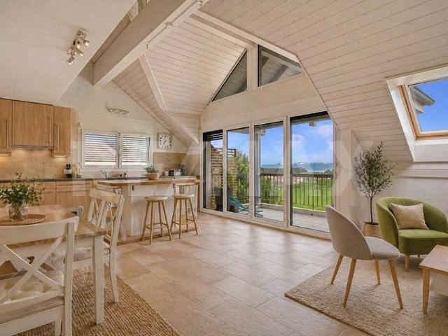 Dachgeschoss Duplex | Kathedralendecke, 180 Blick auf Alpen & Landschaft — Region Rolle Nyon