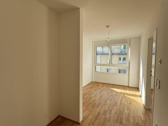 DACHGESCHOSS EINSTIEG UNTER €270.000 | 2 ZIMMER + LOGGIA | U1 KEPLERPLATZ