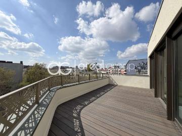 Dachgeschoss Highlight: 38 m² Sonnenterrasse & offenes Wohnkonzept