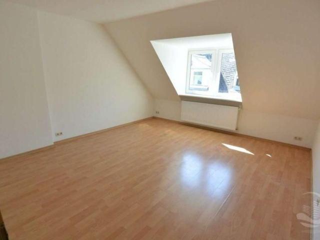 Dachgeschoss in ruhiger, zentraler, Citylage