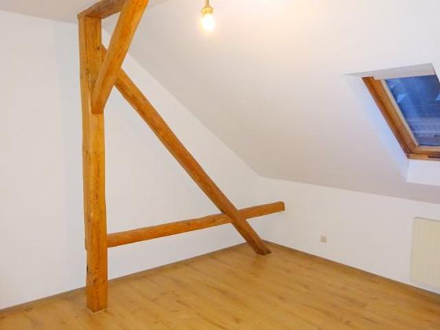 Dachgeschoß * flexibel als 3 oder 4 Zimmer Familien Wohnung