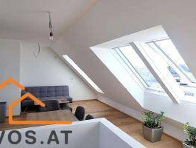 DACHGESCHOSS MAISONETTE