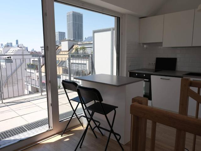 Dachgeschoss Maisonette | 104,55 m² | Südterrasse | Balkon | U1 Kagraner Platz | Provisionsfrei