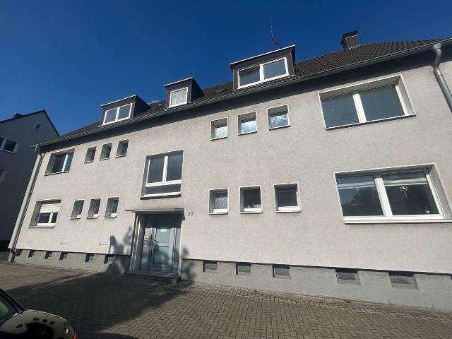 Dachgeschoss mit 3 Zimmern, 55,6 m² und zentraler Lage in Bottrop