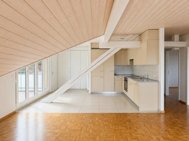 Dachgeschoss Wohnung im Zentrum von Kreuzlingen