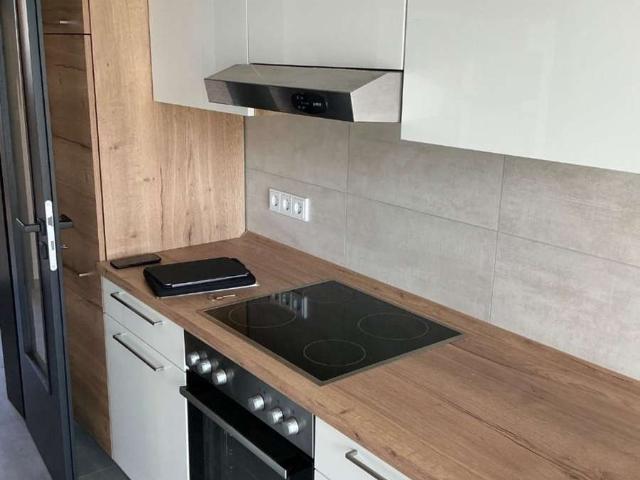 Dachgeschoss Wohnung mit Balkon: 3 Zimmer in Offenbach Stadtmitte