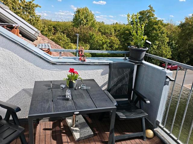 Dachgeschoss Wohnung mit Penthouse Flair in Budenheim