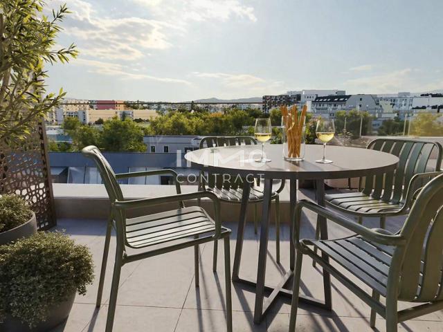 Dachgeschoß Traum mit viel Terrasse & Top Lage provisionsfrei