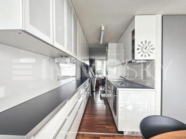 Dachwohnung 4.5 Zimmer