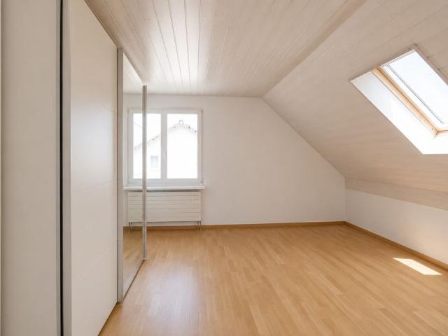 Dachwohnung mit Charme in Windisch