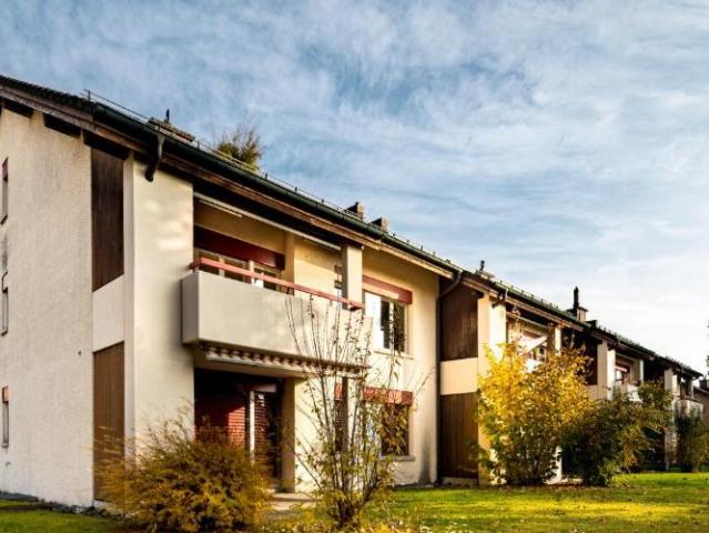 Dachwohnung mit Cheminée befristet bis 30.06.2027