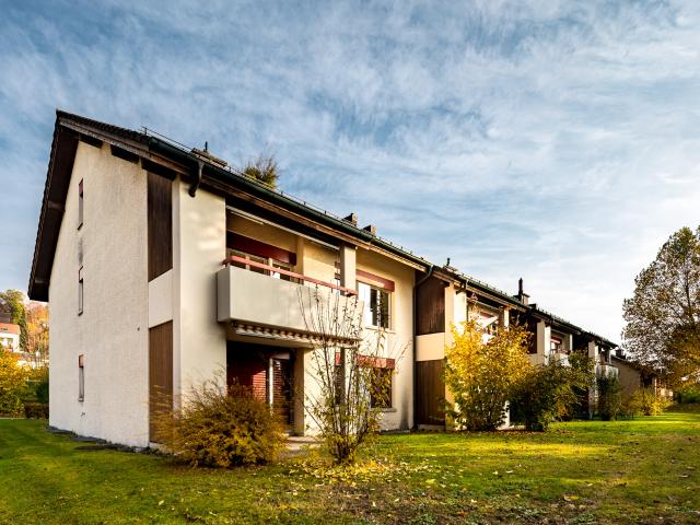 Dachwohnung mit Cheminée befristet bis 30.06.2027