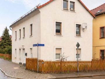 Dachterrasse & 6 Zimmer ! Haus mit viel Platz für die ganze Familie in gefragter Lage von Dresden!
