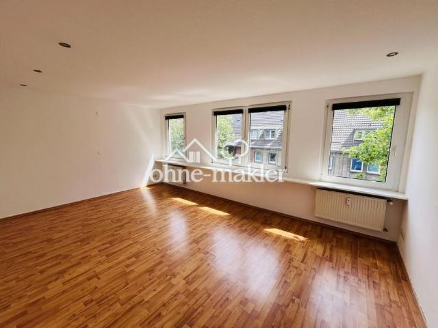Dachterrasse mit Blick ins Grüne. Ganz oben. Ganz für sich. Ganz ruhig. Mitten im Wasserviertel