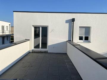 Dachterrasse mit Weitblick inkl. Stellplatz und Komplettküche