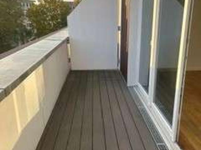 Dachterrasse und viel Licht in Sündersbühl 2 Zimmer