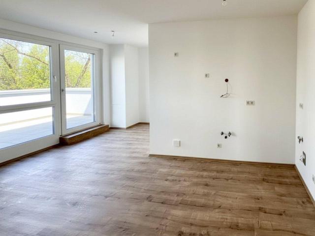 Dachterrassenwohnung mit Garage in Grünruhelage