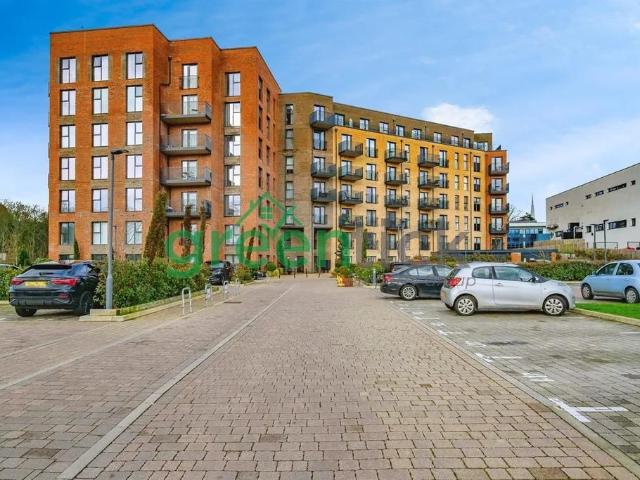 Dacorum Way, Hemel Hempstead HP1, 1 bed flat to rent, £1,450 pcm | PrimeLocation