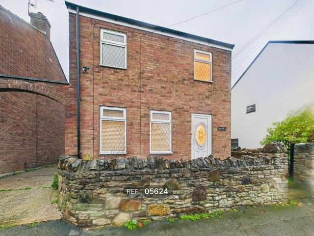 Dacre Mews, Gauk Street, Fairburn. 3 bed detached house to rent £950 pcm £219 pw
