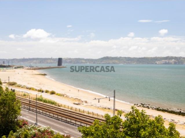 Dafundo Apartamento T3 Frente Mar, Terraços 2 com Vista Deslumbrante