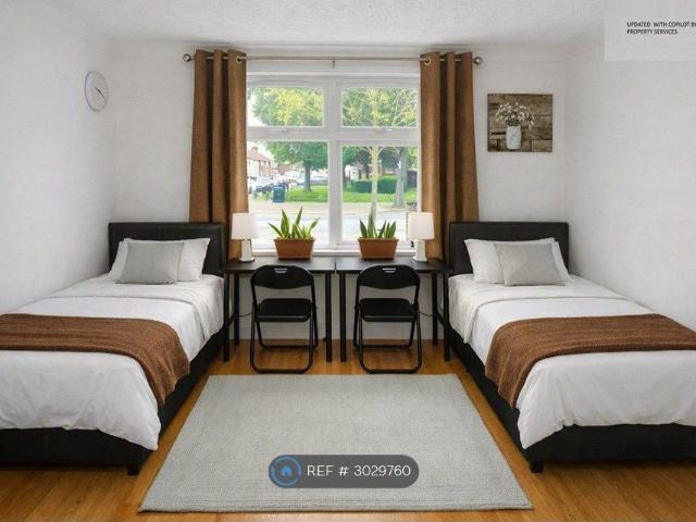 Dagenham, Dagenham RM8, Studio to rent, £650 pcm | PrimeLocation