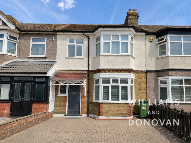 Dagenham Road, Romford, Romford, Romford RM7, 4 bed terraced house to rent, £2,300 pcm | PrimeLocation