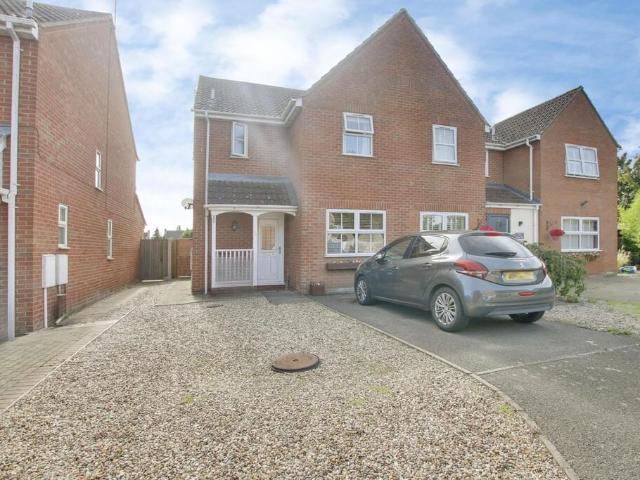 Dagless Way, March PE15 3 bed semi detached house to rent £1,150 pcm £265 pw