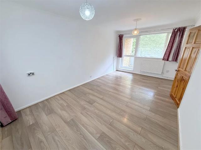 Dagnall Street, London, London SW11, 4 bed flat to rent, £3,250 pcm | PrimeLocation