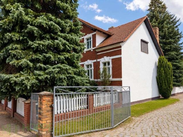 Dahme/Mark Viel Platz für neue Ideen: Wohnhaus mit ehemaliger Gärtnerei und Ackerfläche