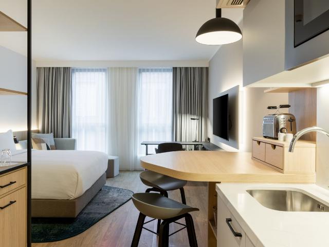 Daily breakfast included! Awesome flat in great location, Dortmund Amsterdam Apartments for Rent