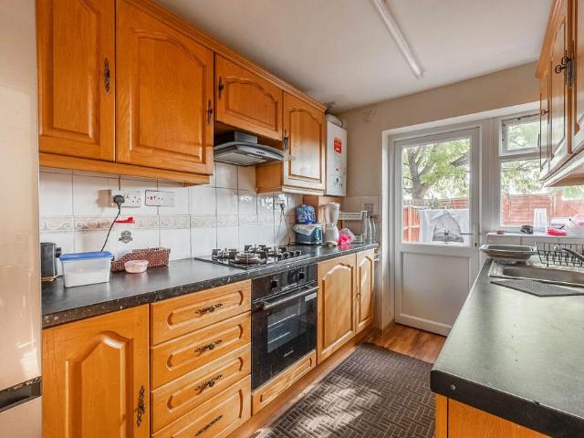 Daintry Close, Harrow, HA3 3 bed semi detached house to rent £2,600 pcm £600 pw
