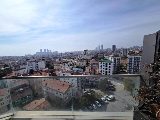 Daire Kartal Projesi 55m2 Deniz Manzaralı Balkonlu Kiralık 1+1
