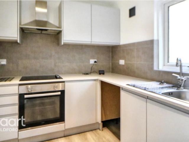 Dairymans Walk, Guildford 1 bed townhouse to rent £1,295 pcm £299 pw