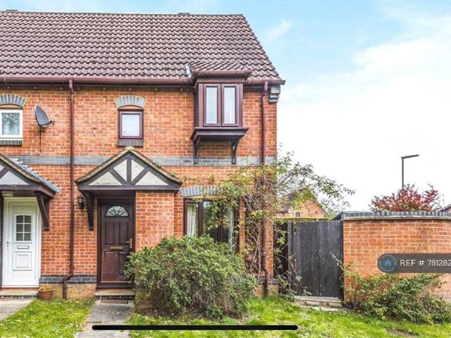 Dairymans Walk, Guildford, GU4 1 bed end of terrace house to rent £1,400 pcm £323 pw