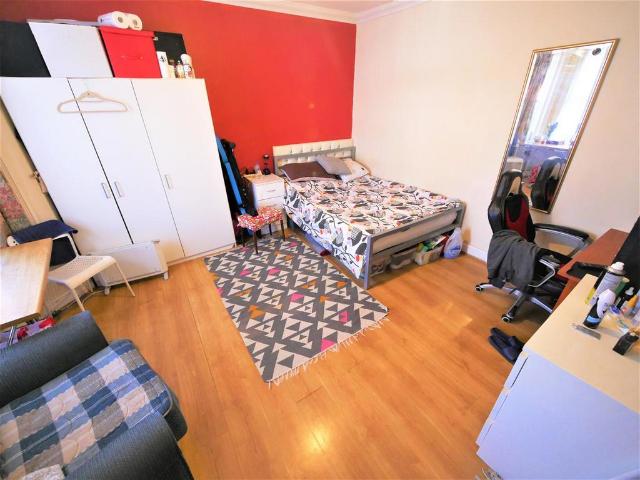 Daisies, Bournemouth, BH8 6 bed house share to rent £700 pcm £162 pw