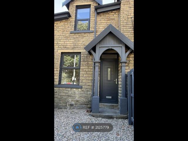 Daisy Hill Lane, Bradford BD9, 2 bed terraced house to rent, £900 pcm | PrimeLocation