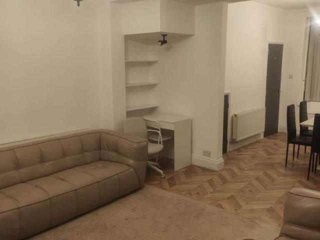 The grove, Birmingham B16 4 bed house of multiple occupation to rent £900 pcm £208 pw
