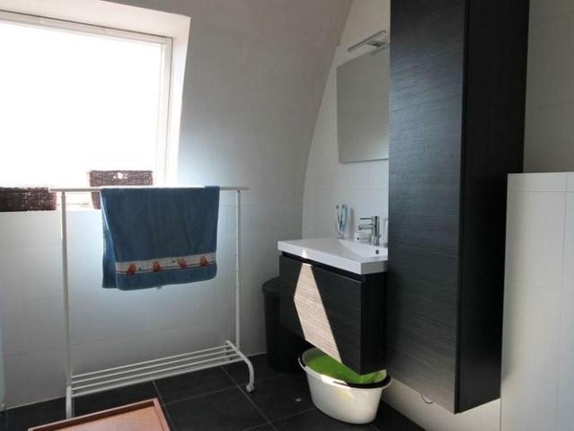 Dakappartement te huur in Lochristi voor € 895 met 1 slaapkamer