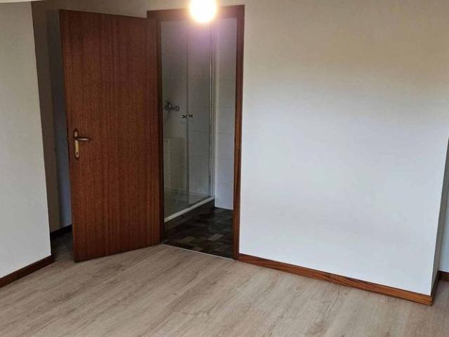 Dakappartement te huur in Schellebelle voor € 750 met 2 slaapkamers