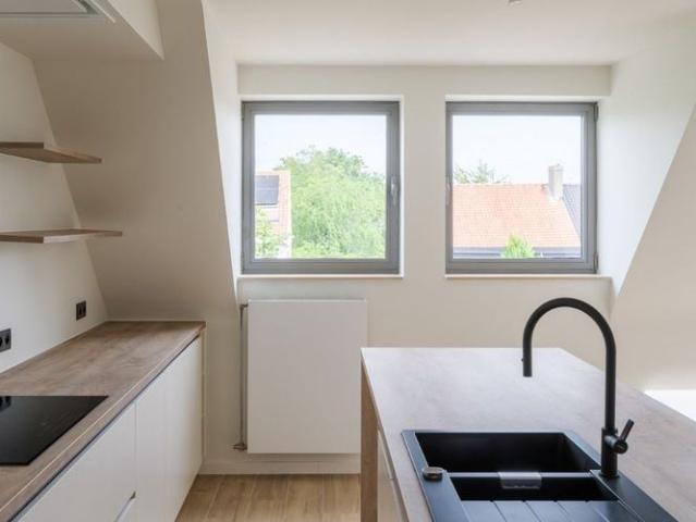 Dakappartement te huur in Zwijnaarde voor € 1.295 met 2 slaapkamers